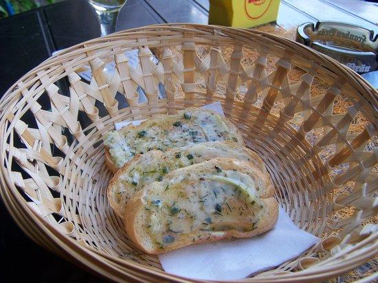 Gasthaus & Pension Schwarzer Adler